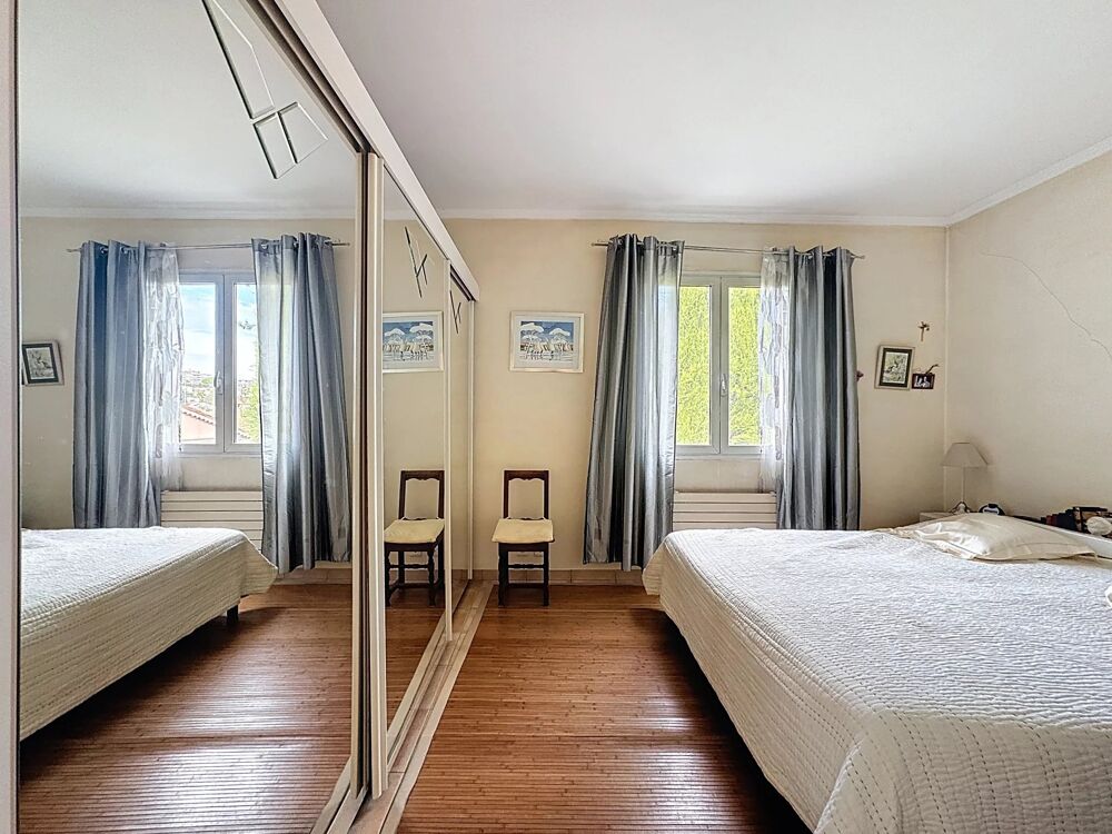 Vente Appartement Exclusivité: 78m2+ 33m2 garage/bureau +75m2 terrasses Juan-les-pins
