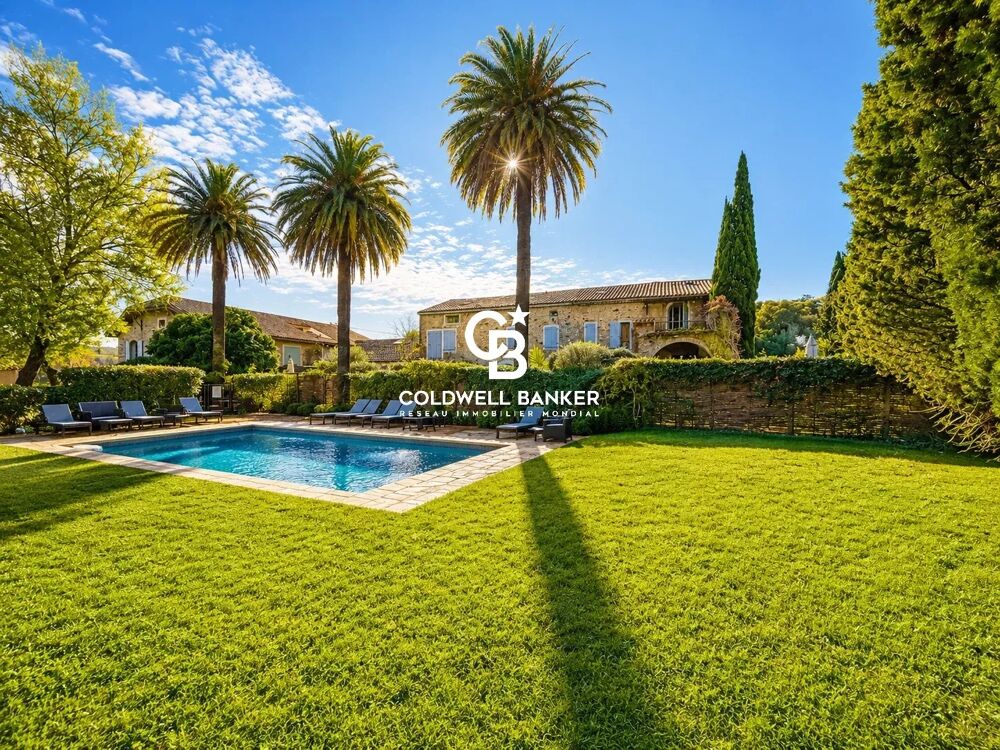 Mas provençal rénové avec piscine privée à Gassin