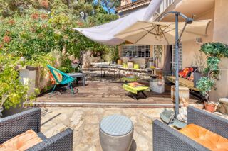  Maison  vendre 9 pices 348 m