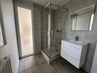  Appartement � louer 4 pi�ces 85 m� Portes-l�s-valence