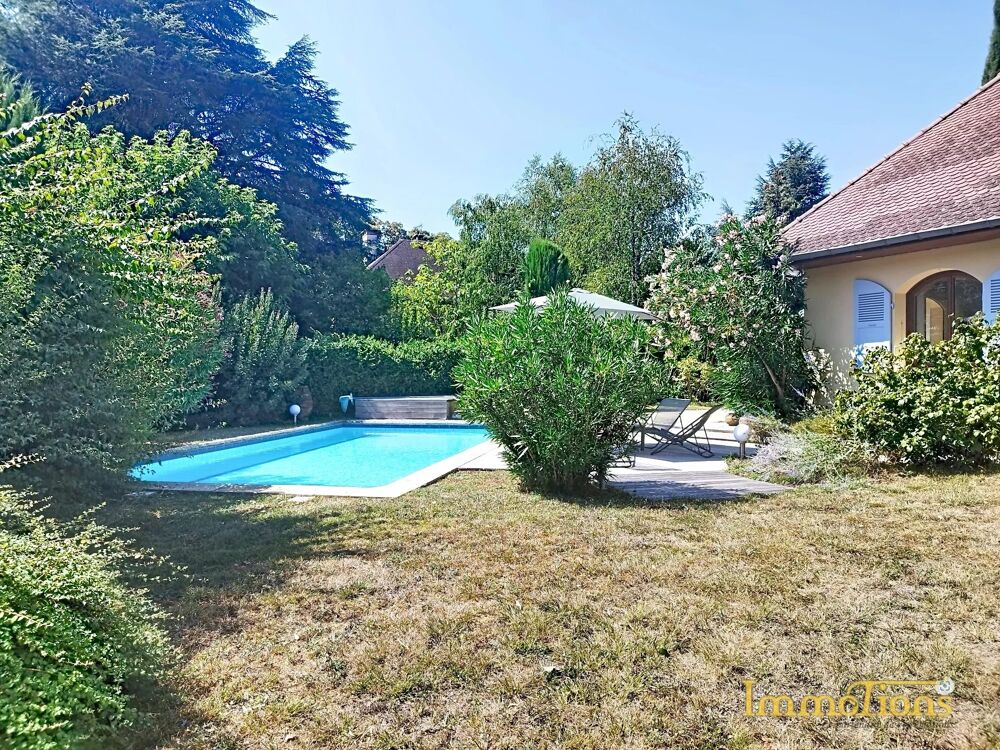 SAINT-MARCELLIN  Maison darchitecte de plus de 200 m², 6 chamb