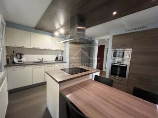  Appartement � louer 5 pi�ces 122 m�