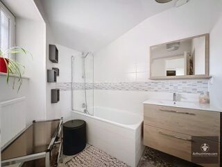  Appartement  vendre 3 pices 80 m