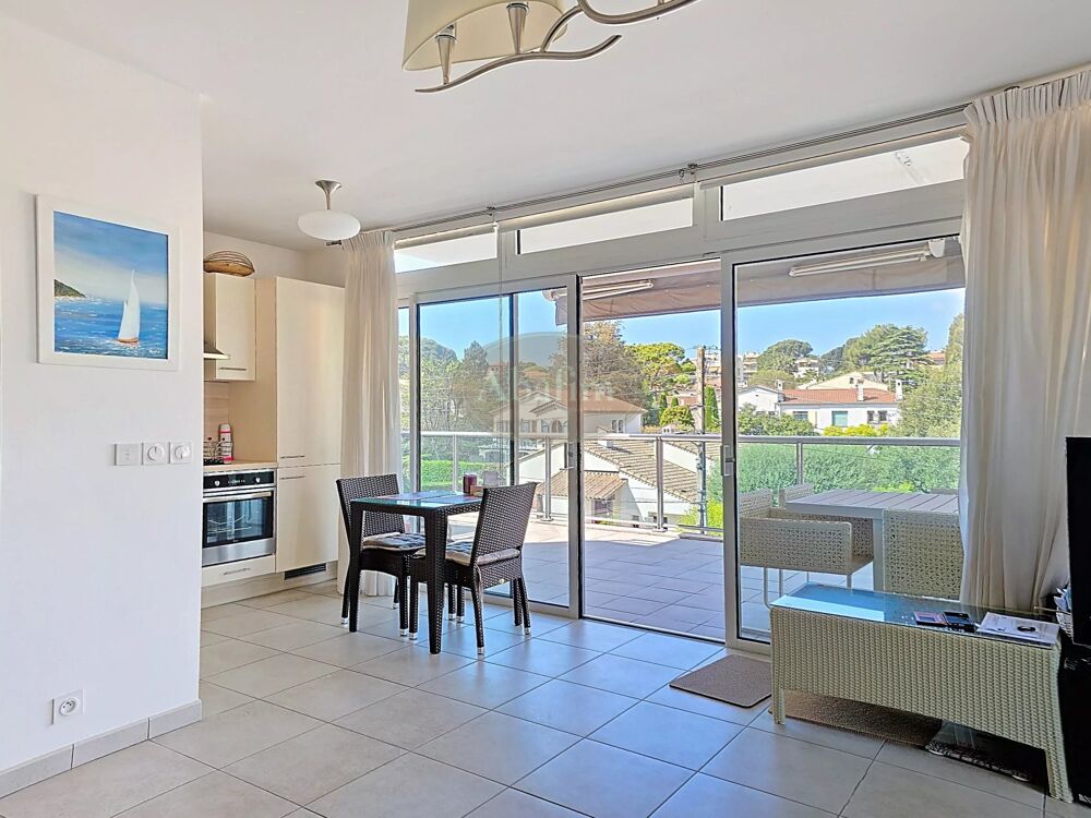 Vente Appartement T3 avec terrasse, solarium et vue Antibes