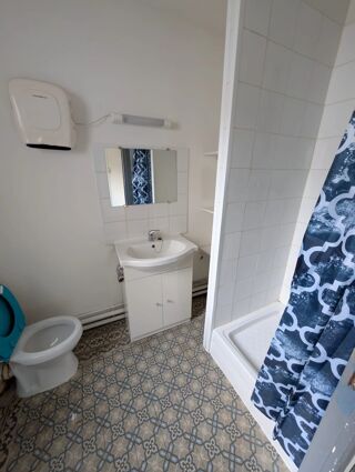  Appartement à louer 2 pièces 48 m²
