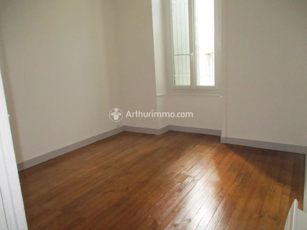 Location Appartement Centre ville Saint Jean Saint-jean-d'angély