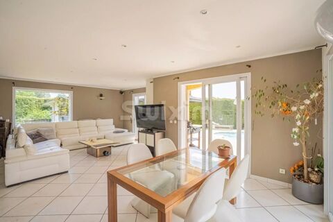 Vente Maison Maison individuelle T7 de 256m2 sur terrain de 900m2! chenevex