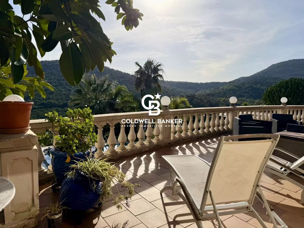 � vendre  Maison Cavalaire-sur-Mer (83240)