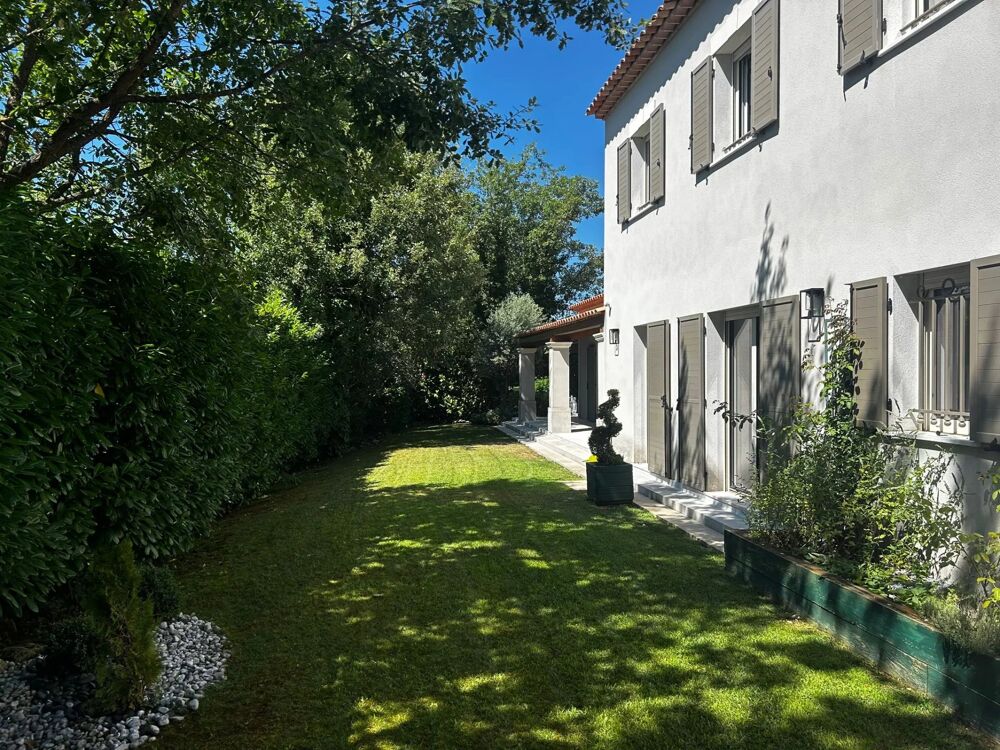 Vente Maison TOURETTES (83) Superbe Villa de 120 m² Dans un domaine de luxe e Tourrettes