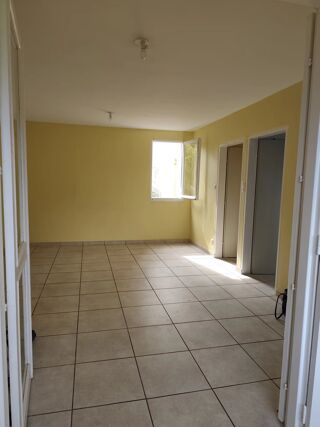  Appartement � louer 3 pi�ces 56 m�