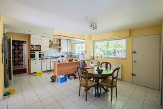  Maison � vendre 8 pi�ces 250 m�