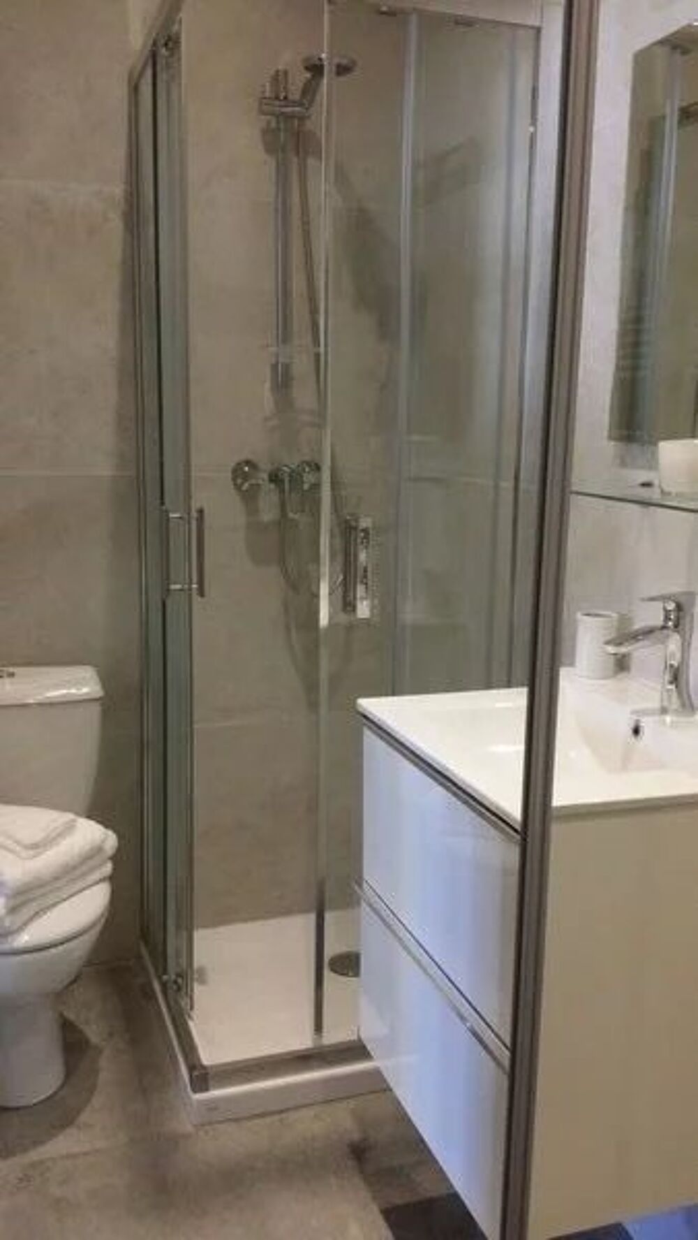 Location Appartement Studio de 18m² à proximité de la mer Golfe-juan