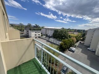  Appartement à louer 3 pièces 56 m²