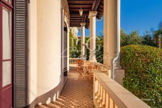  Villa � vendre 11 pi�ces 275 m�