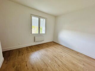  Appartement à louer 2 pièces 37 m²