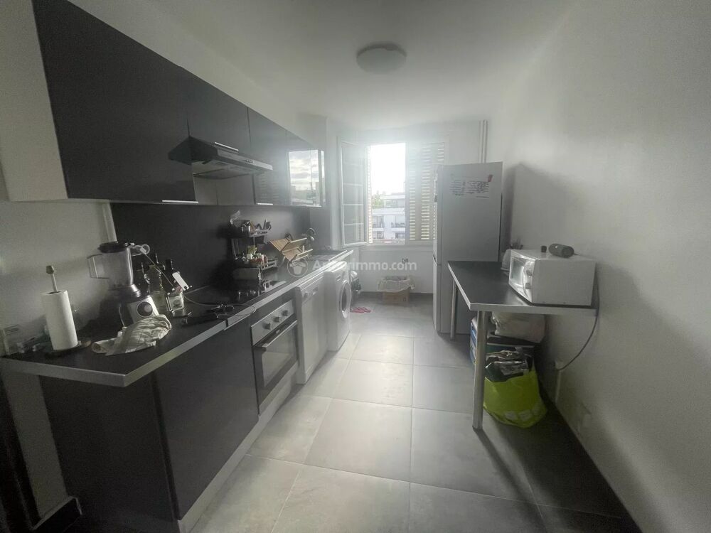 À LOUER - Appartement T2 de 56 m² au Gratte-Ciel