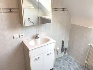  Appartement à louer 2 pièces 52 m²