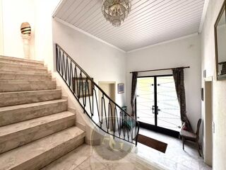  Maison à vendre 6 pièces 242 m²