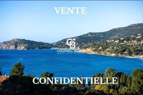 Commerce Restaurant, Bar, Caf&eacute; 2050000 83240 Cavalaire-sur-mer