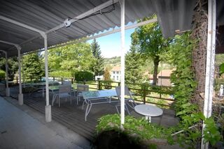  Villa à vendre 15 + pièces 697 m²