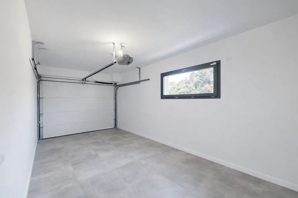 � vendre  Maison Saint-Rapha�l (83700)