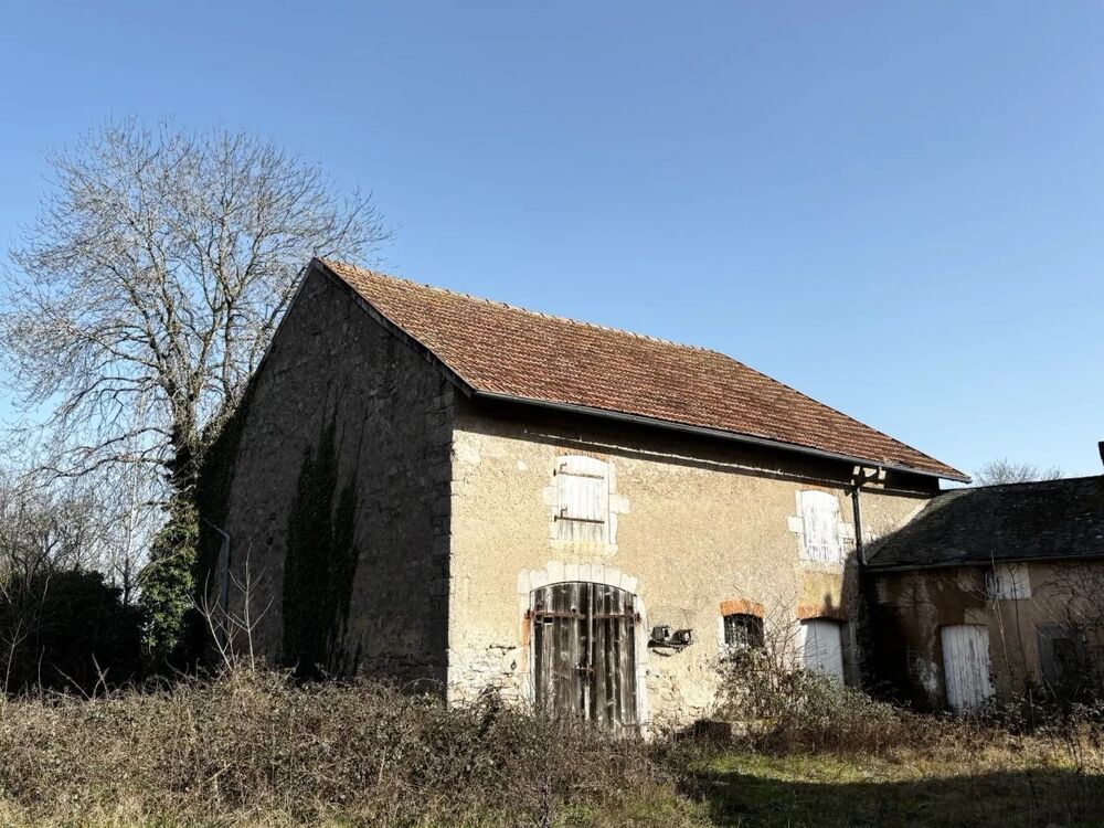Maison de village avec cheminée à La Roche-en-Brenil