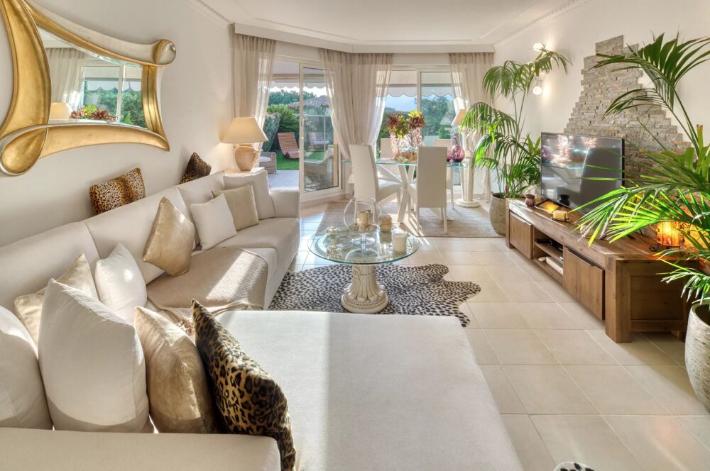 � vendre  Appartement Roquebrune-Cap-Martin (06190)