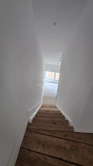  Appartement  louer 1 pice 85 m