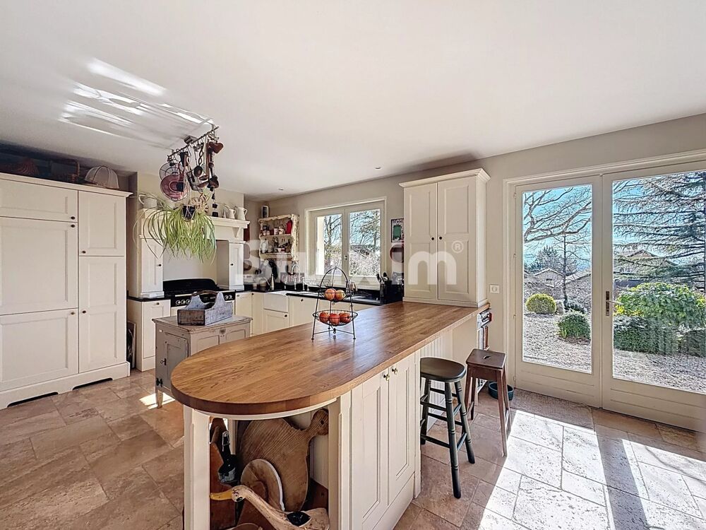 � vendre  Maison Gex (01170)