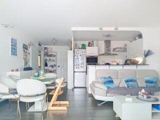  Appartement � vendre 3 pi�ces 69 m�