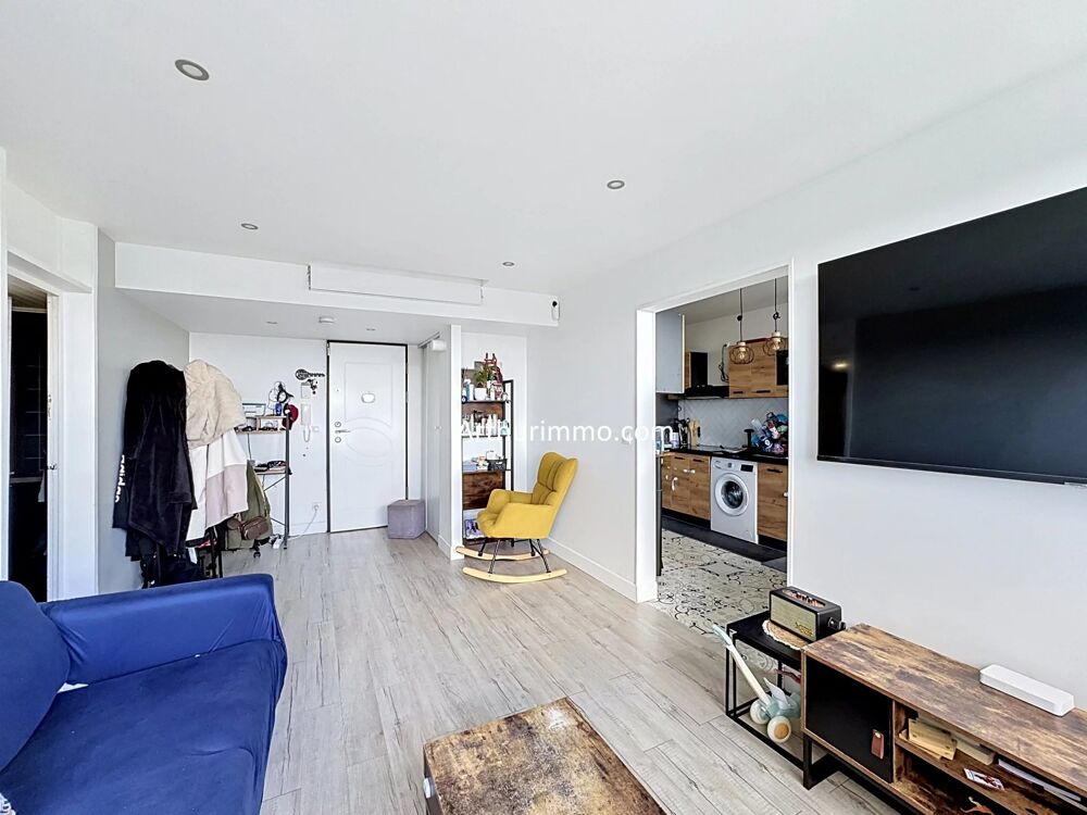 Appartement 3 pièces avec parking et cave  Résidence sécurisée