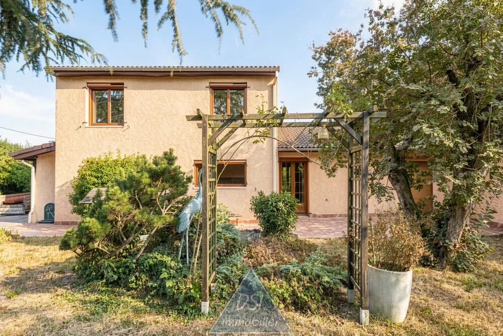 VAULX-EN-VELIN LA RIZE  LIMITE DÉCINES-CHARPIEU Maison familial