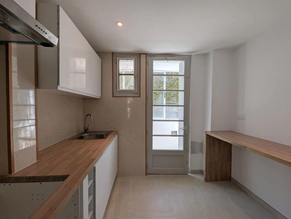 Location Appartement Appartement T3 rénové Alyscamps Arles