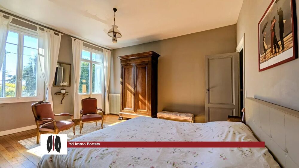 Vente Maison Maison de ville Arcachonnaise avec studio indépendant et grand g Portets