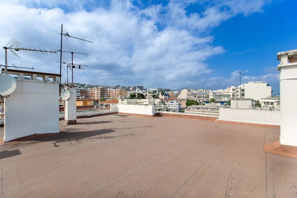 NICE  PARC FERBER | DERNIER ÉTAGE ,ROOFTOP, VUE MER, 3 PIÈCES
