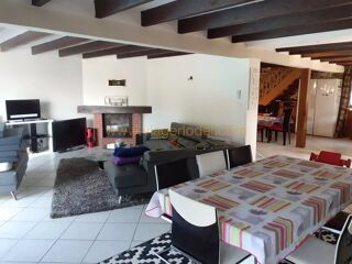  Maison à vendre 10 pièces 371 m²