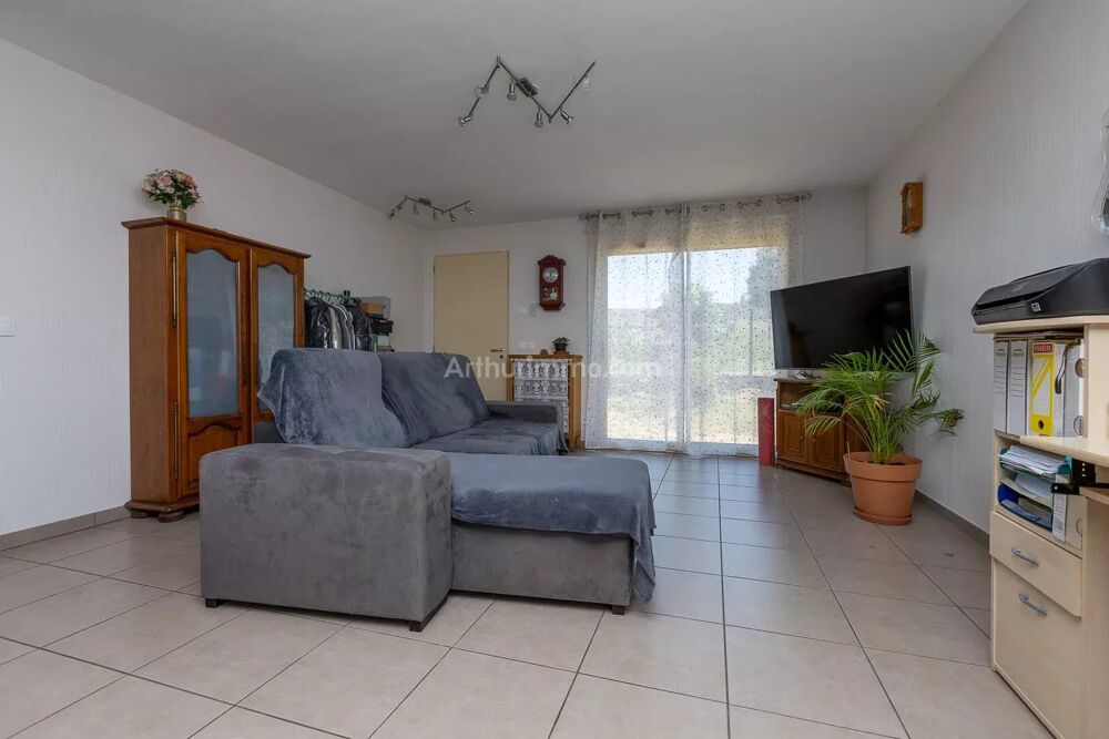 Villa plain pied de 2019 de 102 m² / DPE A / 4 chambres sur 700