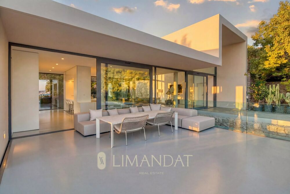   VILLA CONTEMPORAINE - VUE MER - 4 CHAMBRES Provence-Alpes-Côte d'Azur, Cannes (06400)