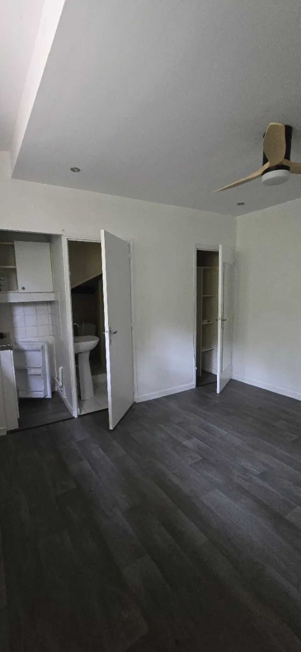 Location Appartement STUDIO REFAIT A NEUF EN HYPER CENTRE Toulouse