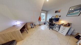  Appartement � louer 4 pi�ces 93 m�