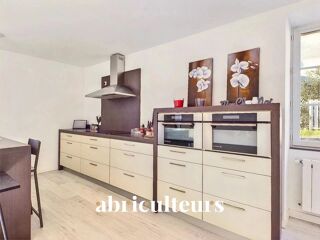 Maison � vendre 7 pi�ces 165 m�
