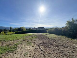  Terrain à vendre 932 m²