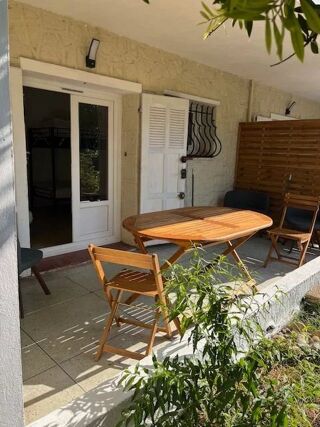  Appartement à louer 1 pièce 35 m²