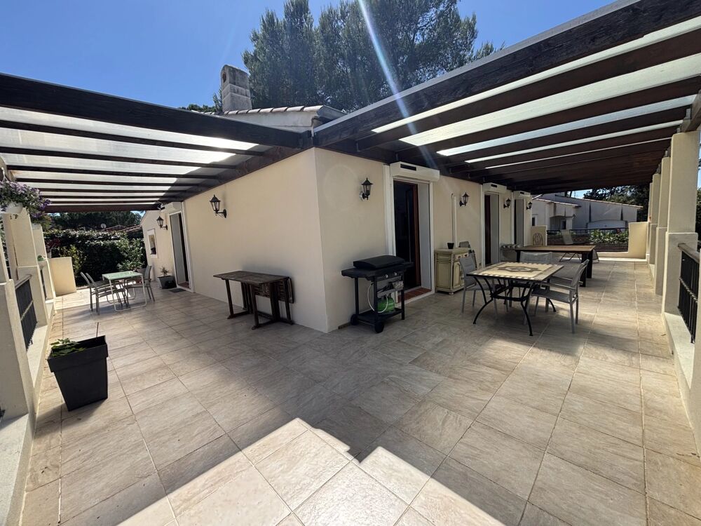 Vente Maison LE MUY -MAISON -T5 RENOVEE 137 M2 HABITABLE -TERRAIN 2158 M2 -DE Le muy