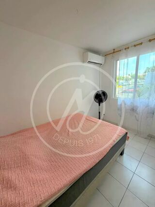  Appartement à louer 2 pièces 37 m²