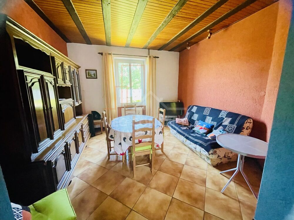Maison mitoyenne de type 4/5 pièces de 102,41 m² Carrez sur 6 ar