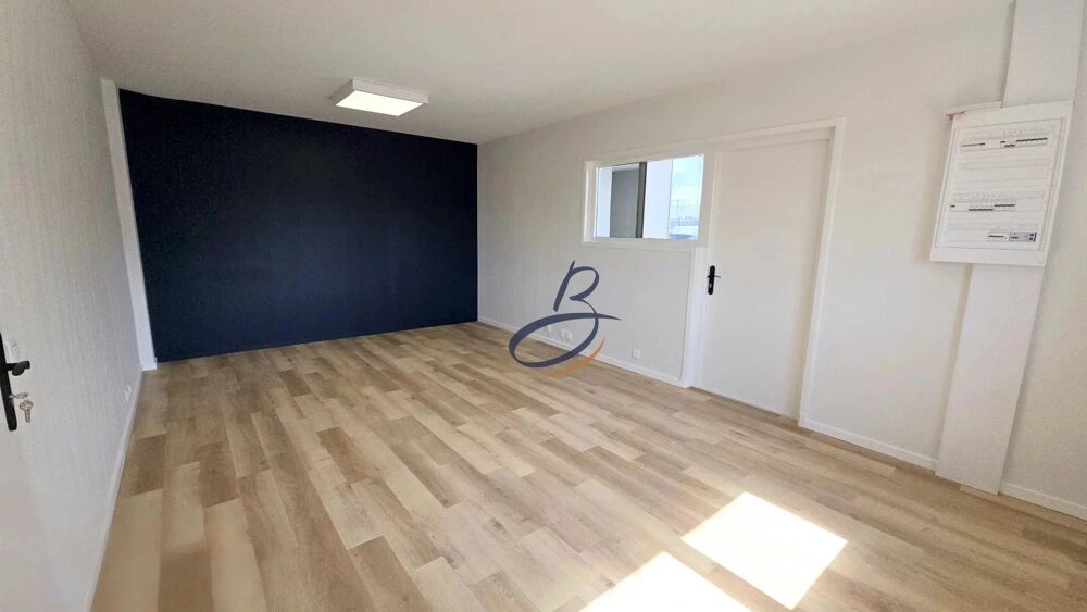   Bureaux professionnels à louer – 185 m² – Bourgoin-Jallieu Bourgoin-jallieu
