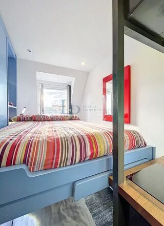Vente Appartement Studette équipée à vendre - Paris VIII - Europe / Saint-Augustin Paris 8