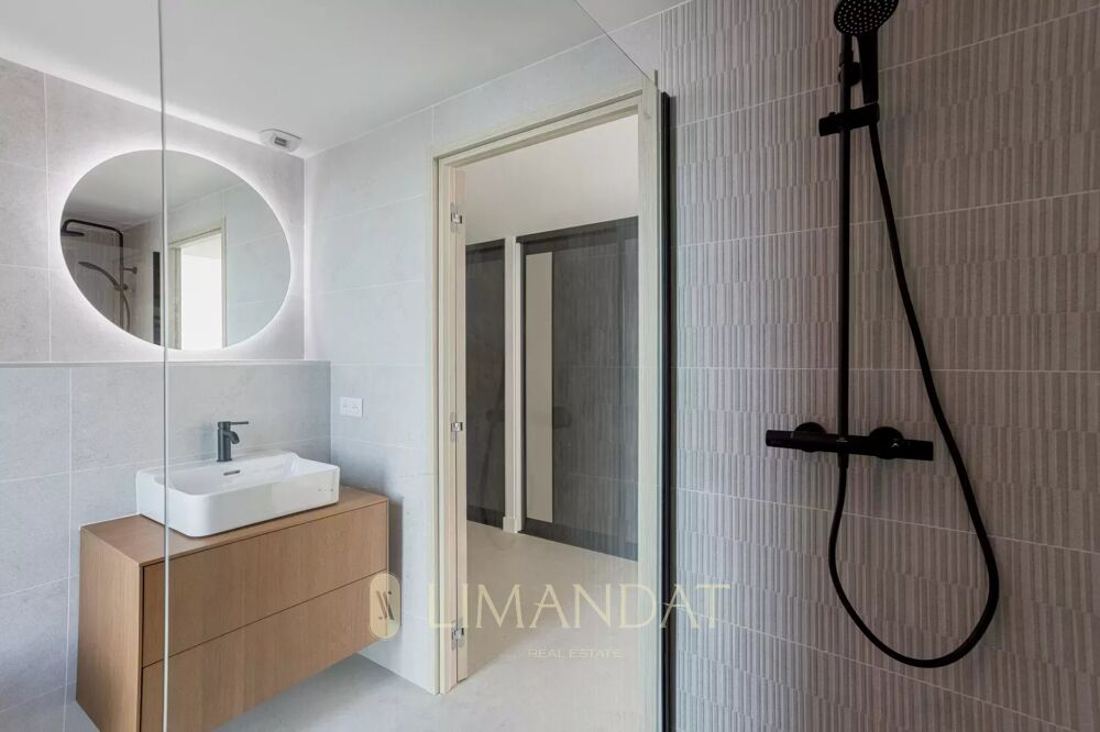 Theoule-sur-Mer  Appartement T4 avec jardin, terrasse, jacuzzi