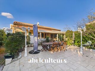  Maison � vendre 8 pi�ces 232 m�